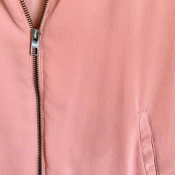 ONLY dusty rose light weight bomber jacket EUC size 42 (US L) - Picture 2 of 2
